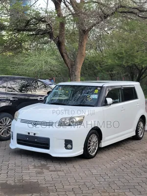 Toyota Corolla Rumion 2009 White
