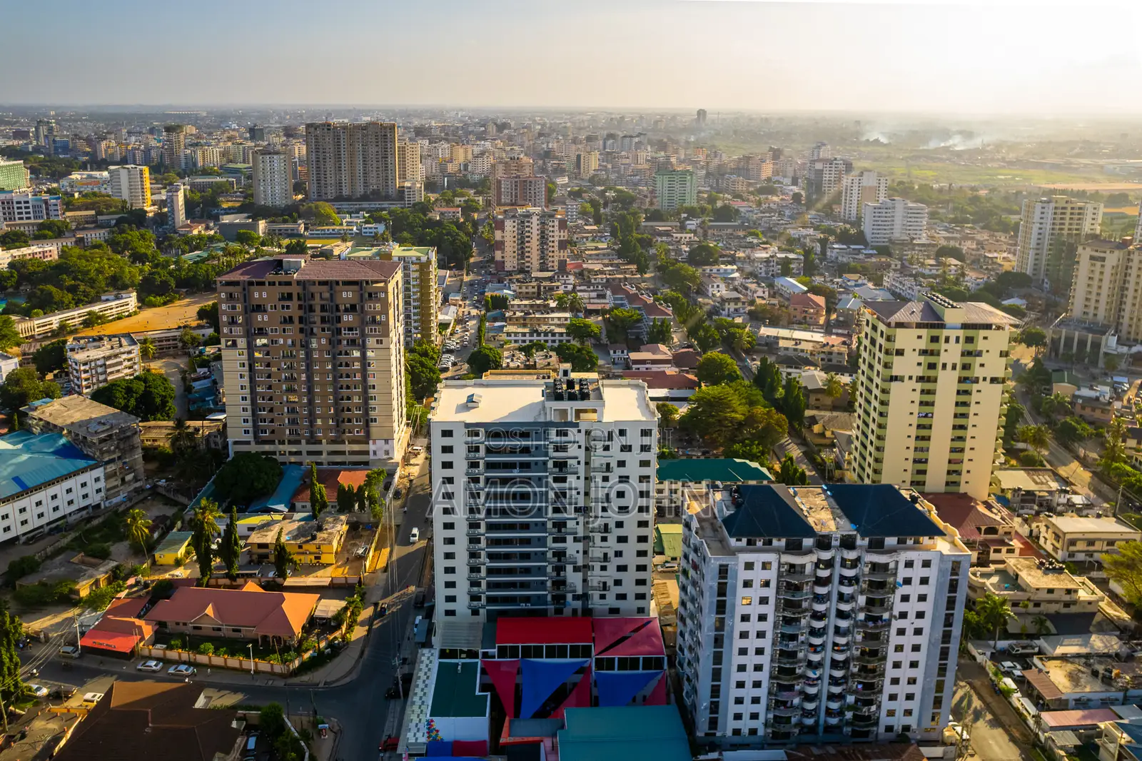 4bdrm Condo in Dar Manor, Upanga West for sale