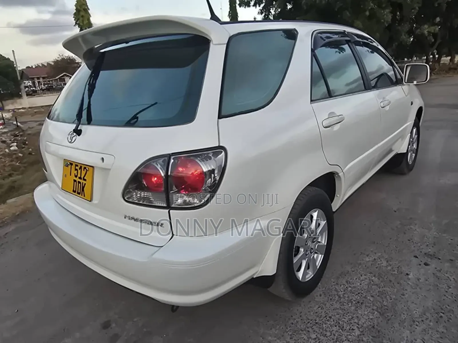 Toyota Harrier 2004 White