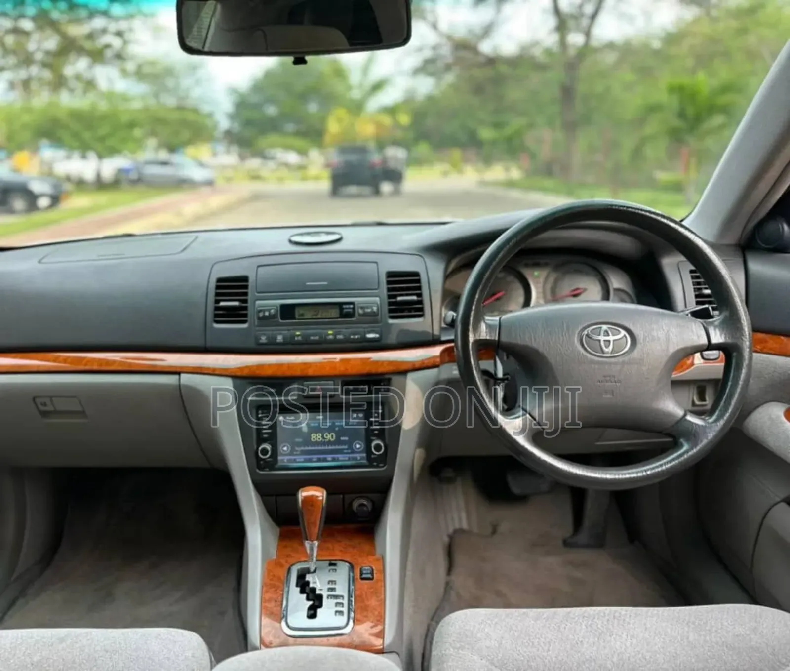 Toyota Mark II 2004 Silver