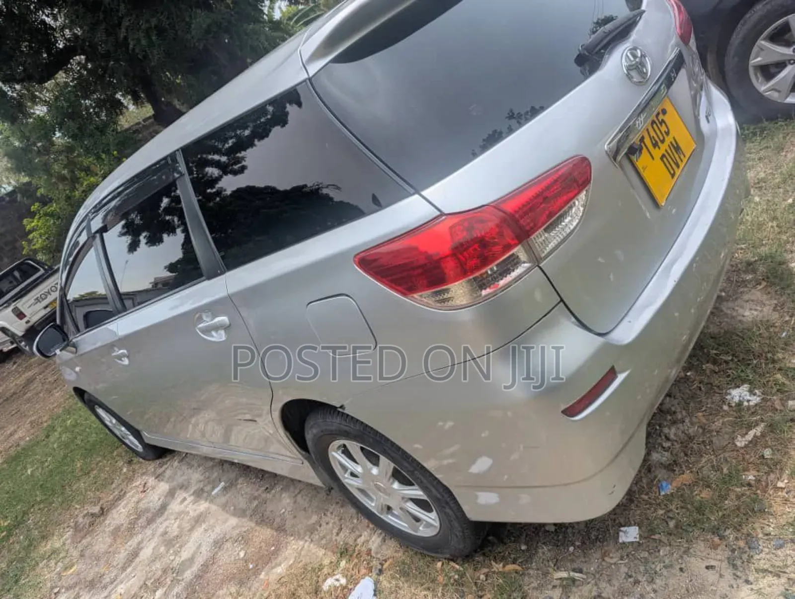 Toyota Wish 2010 Silver