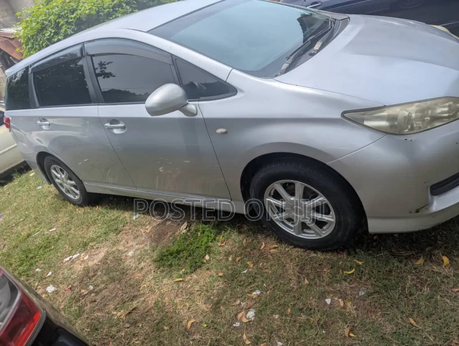 Toyota Wish 2010 Silver