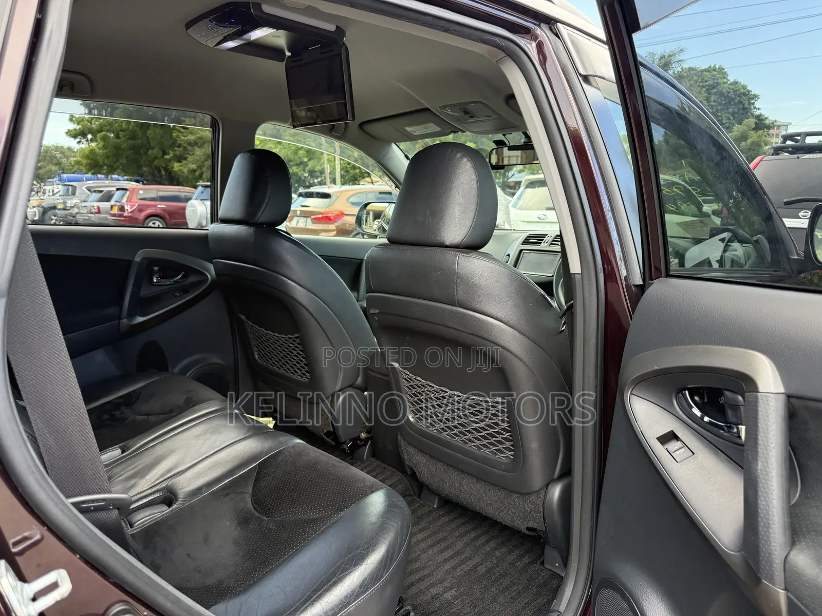 Toyota Vanguard 2010 Black