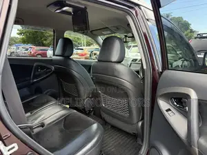 Toyota Vanguard 2010 Black