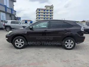 Toyota Harrier 2.4 2005 Maroon