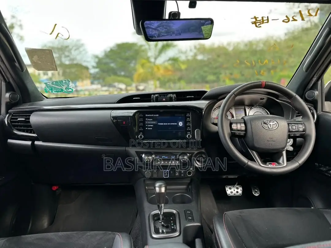 Toyota Hilux Revo Double Cab Deisel 2.4 AWD 2022 White