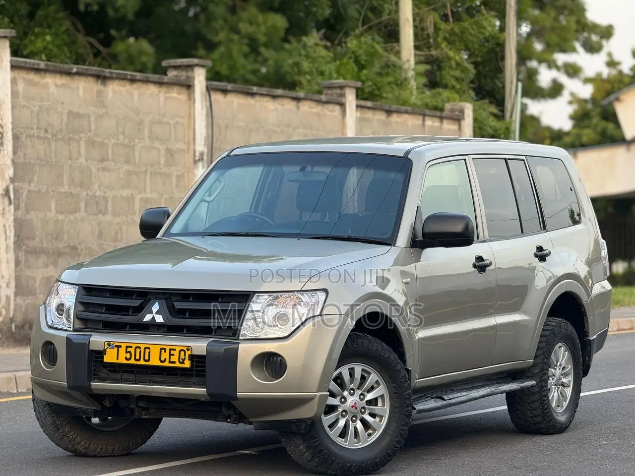 Mitsubishi Pajero 3.2 DI-D Automatic 2007 Beige