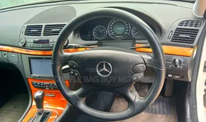 Mercedes-Benz E350 2008 White