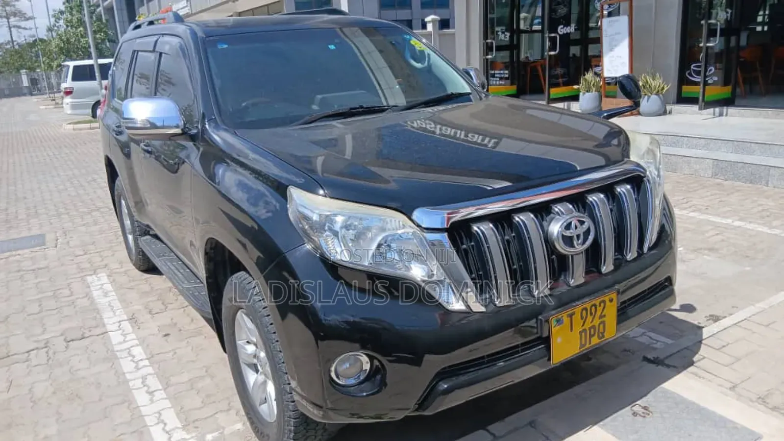 Toyota Land Cruiser Prado 4.0 Petrol TX 2014 Black