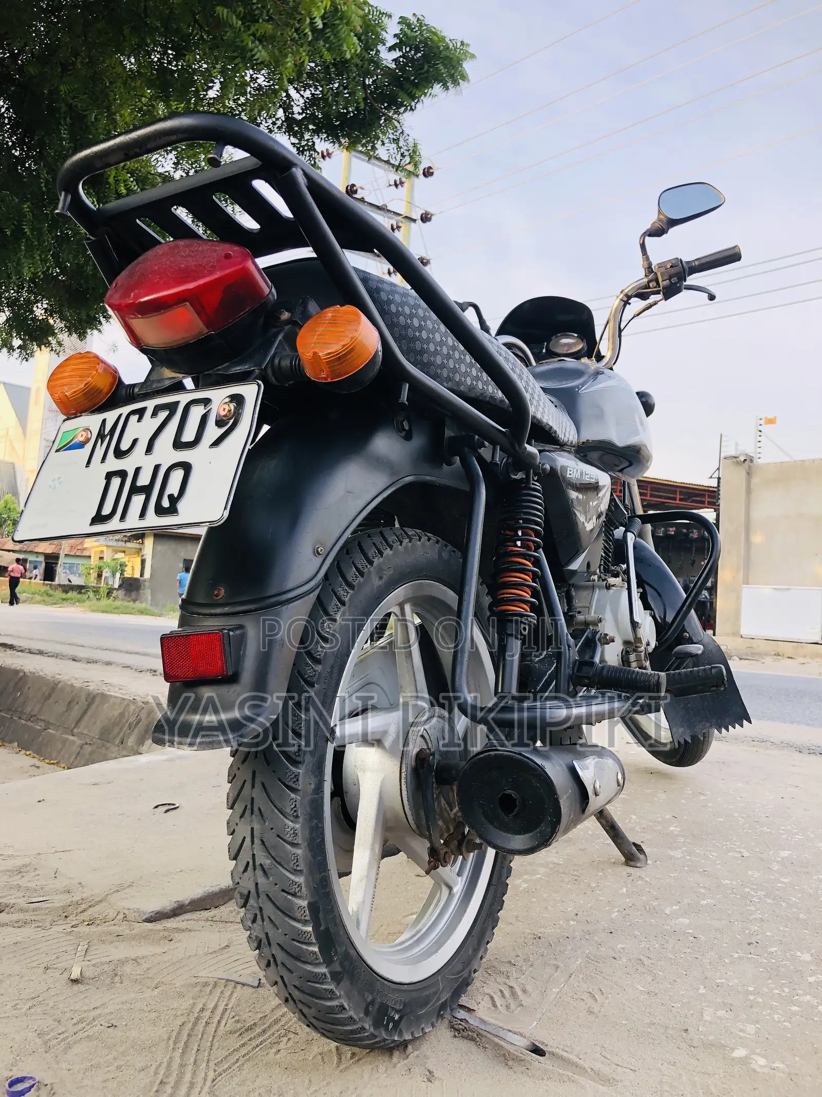 Bajaj Boxer 125 2024 Black