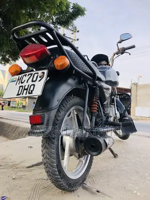 Bajaj Boxer 125 2024 Black