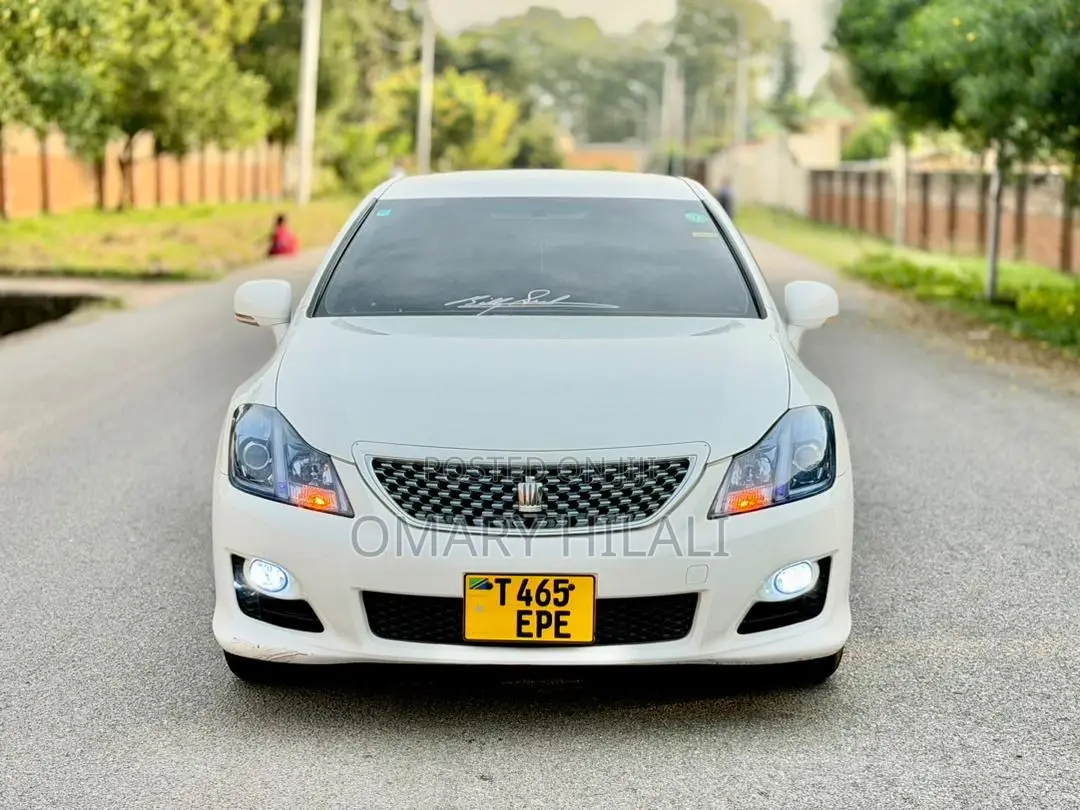 Toyota Crown 2008 Pearl