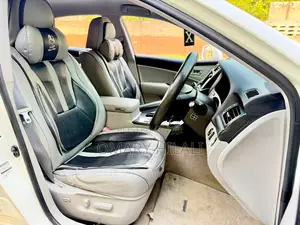 Toyota Crown 2008 Pearl
