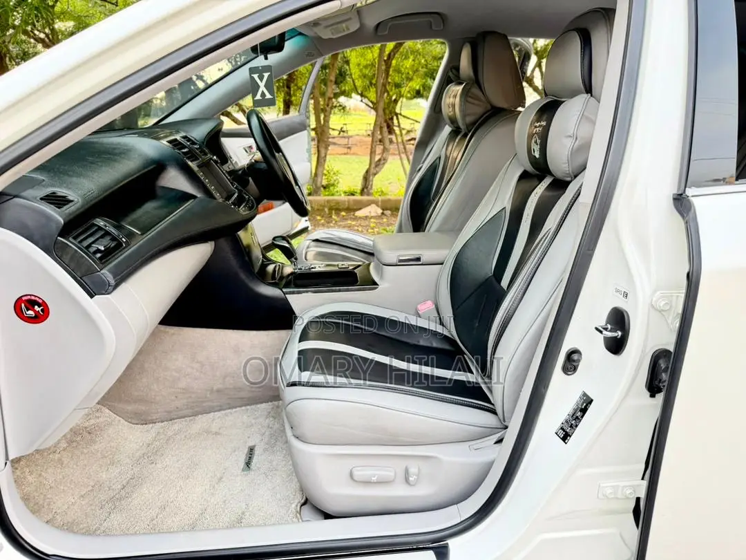 Toyota Crown 2008 Pearl