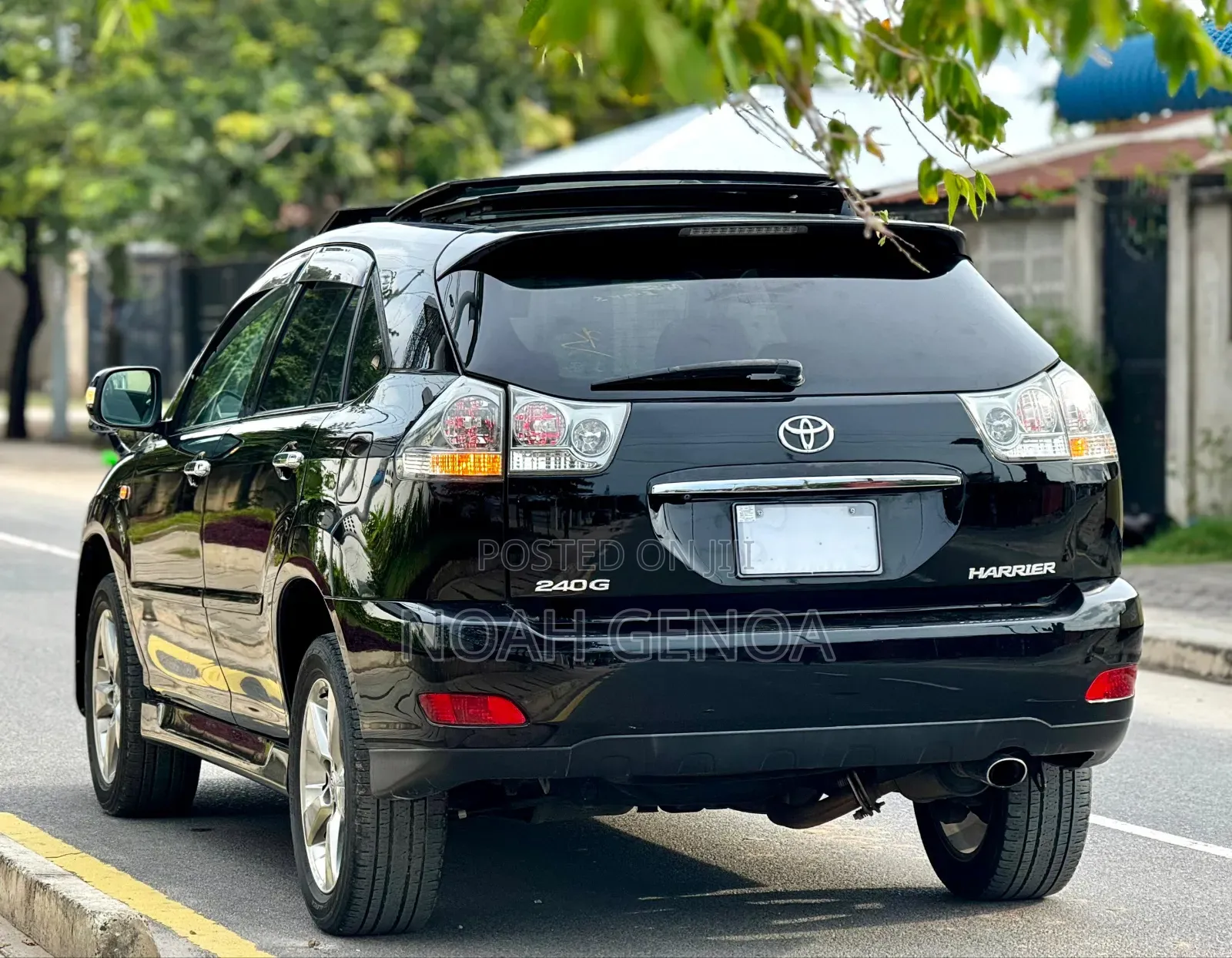Toyota Harrier 2.4 2006 Black