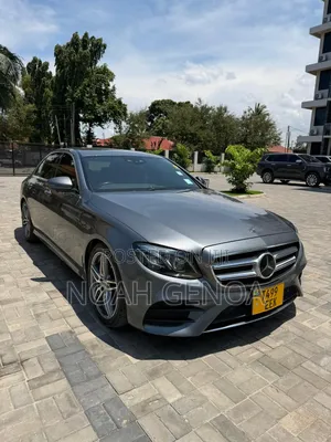 Mercedes-Benz C220 Classic 2017 Silver