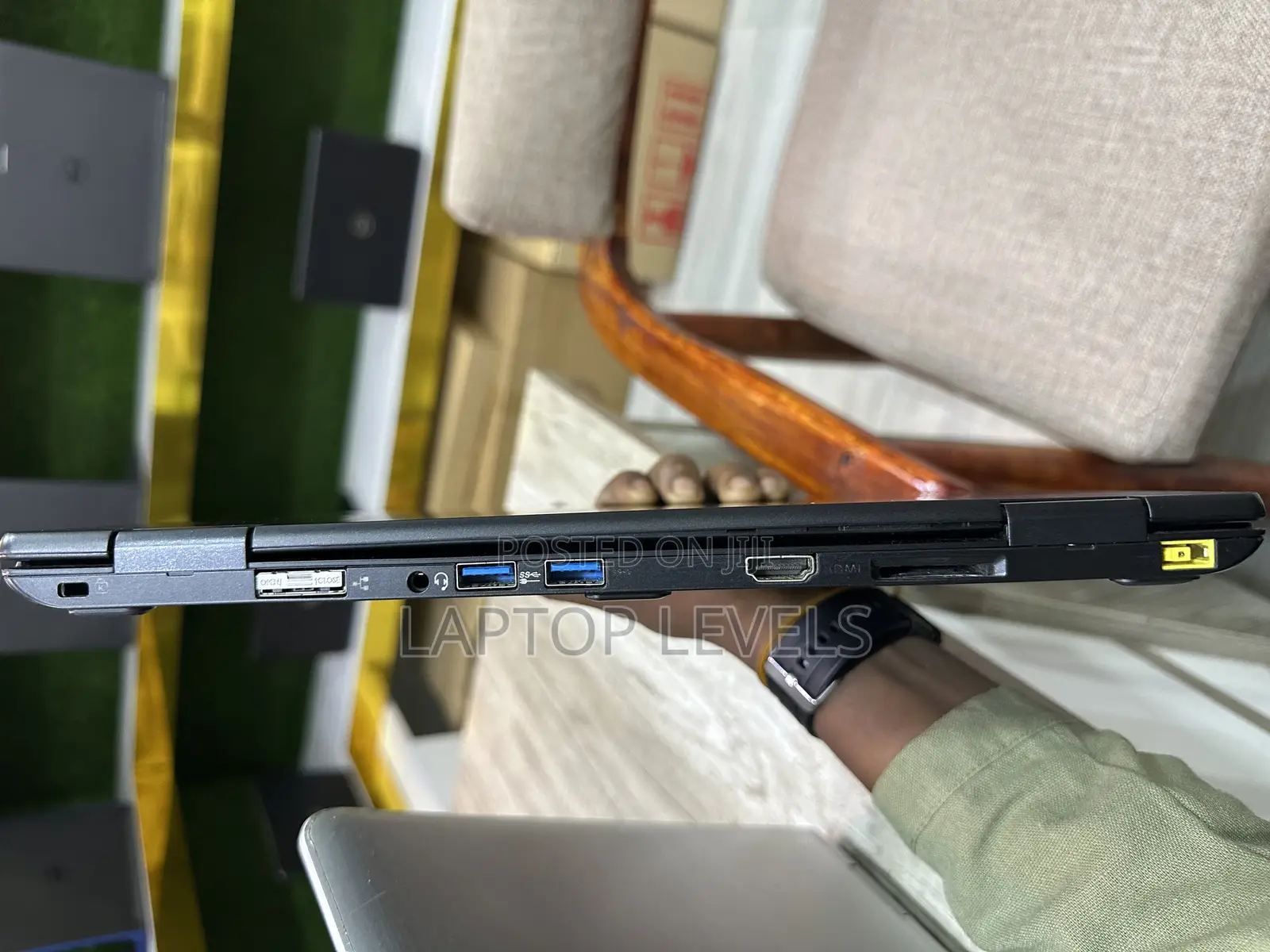 Laptop NEC N22G 4GB Intel Core M3 SSD 128GB
