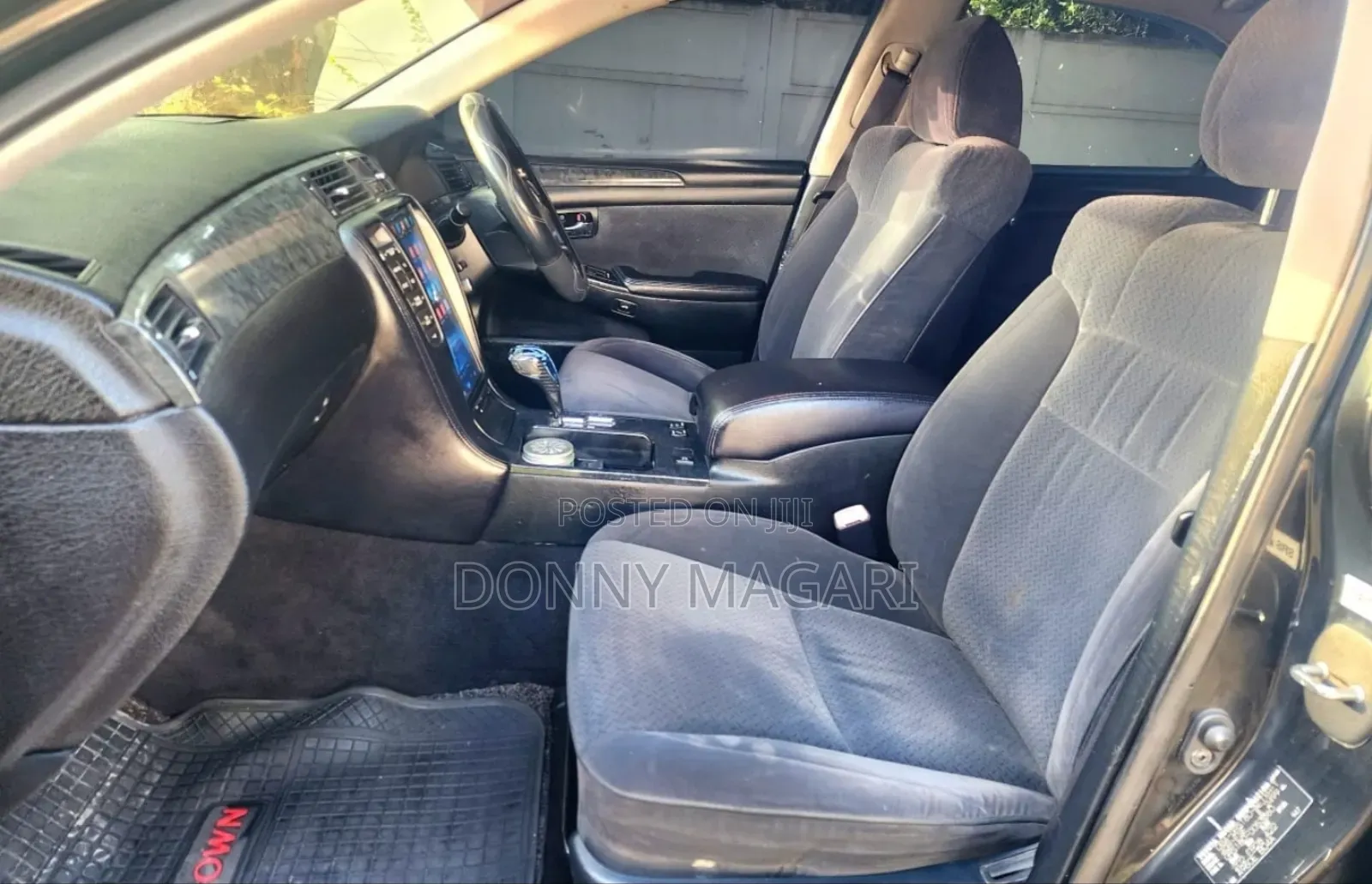 Toyota Crown 2006 Black