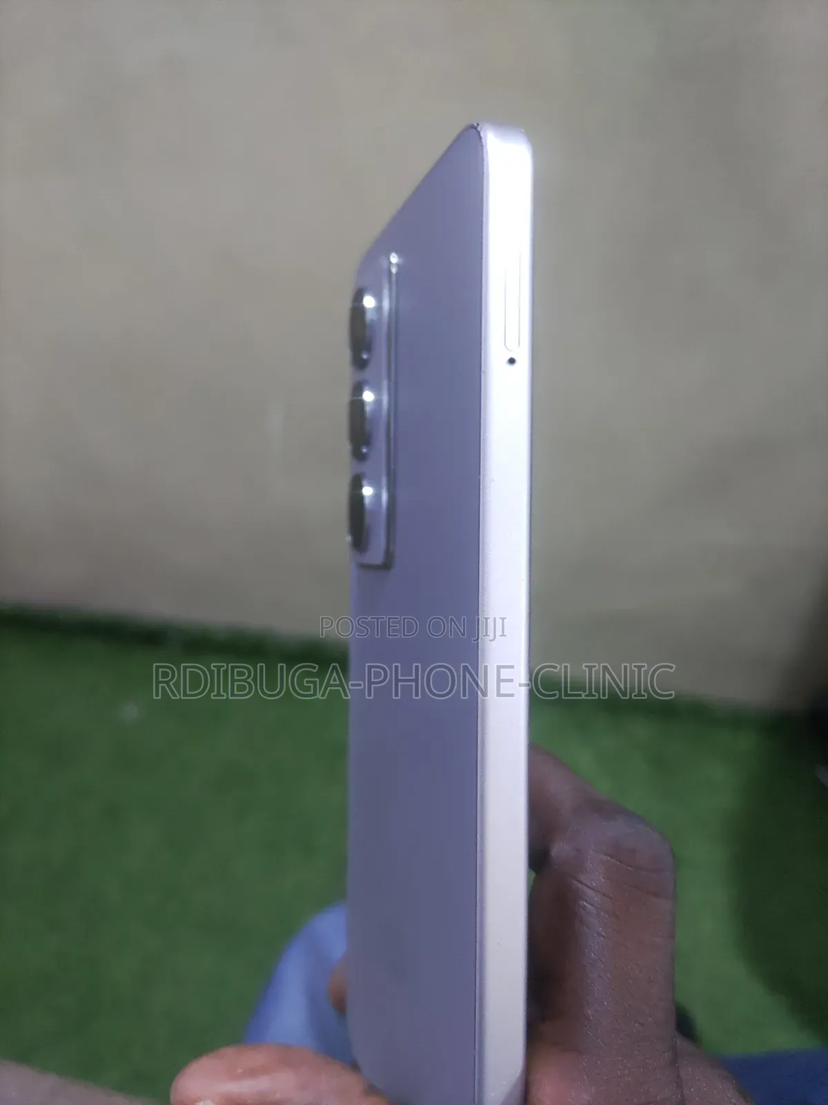 Itel A100 128 GB Silver
