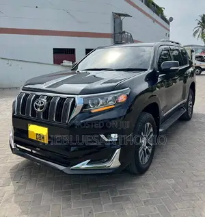 Toyota Land Cruiser Prado 2012 Black