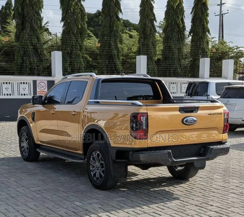 Ford Ranger Wildtrak 2023 Orange
