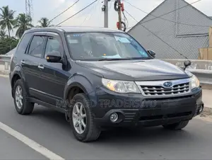Subaru Forester 2.5X Limited 2012