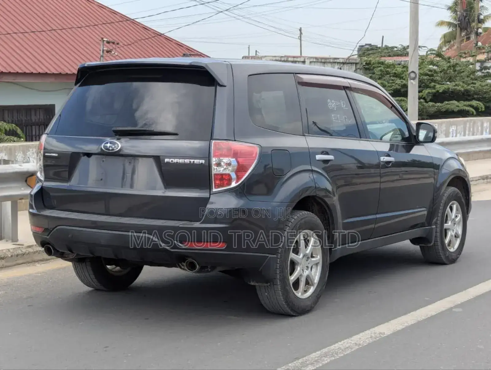 Subaru Forester 2.5X Limited 2012