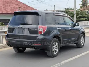 Subaru Forester 2.5X Limited 2012