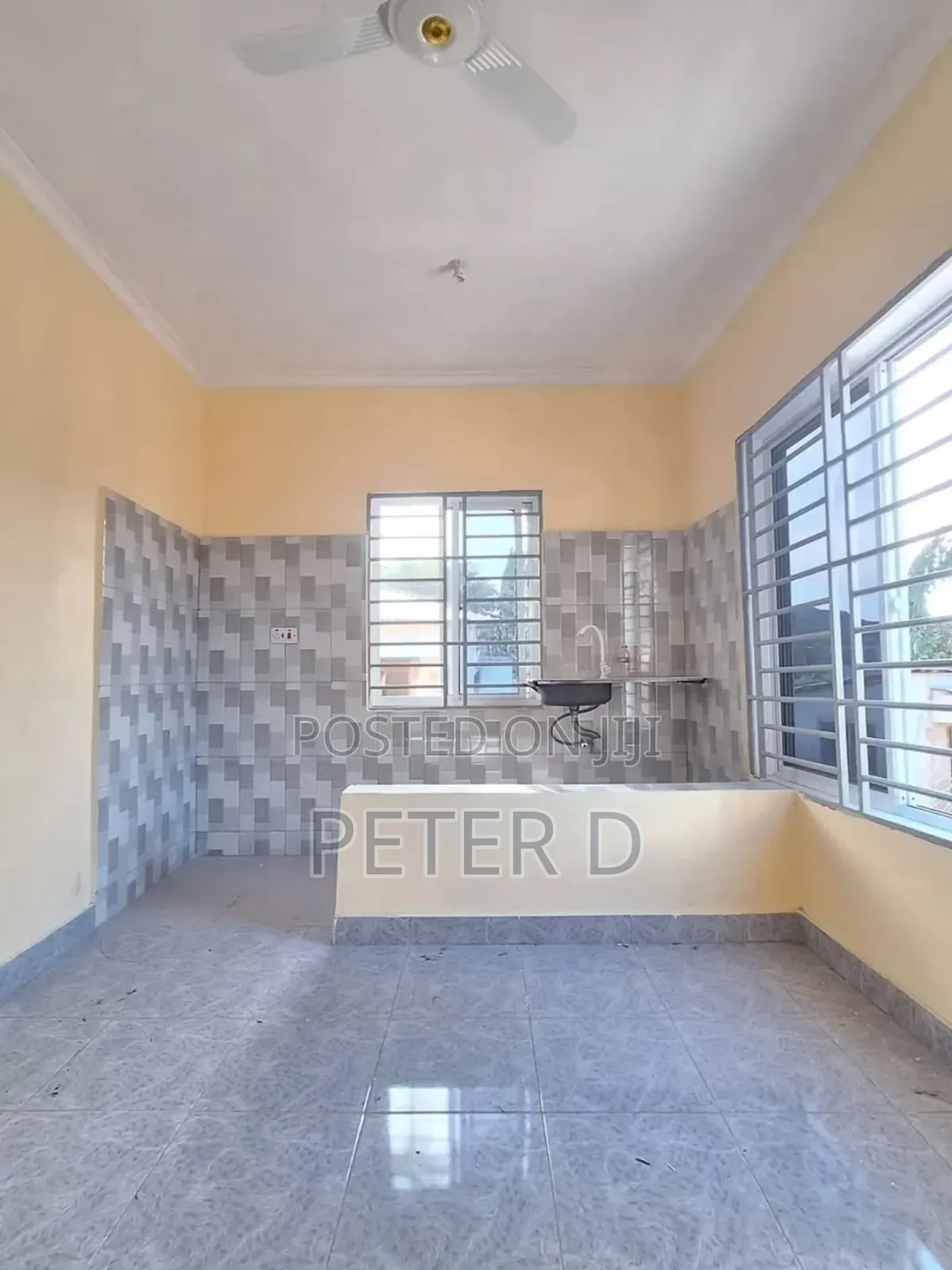 1bdrm Apartment in Kimara for rent