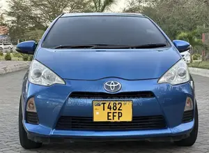 Toyota Aqua 2013 Blue