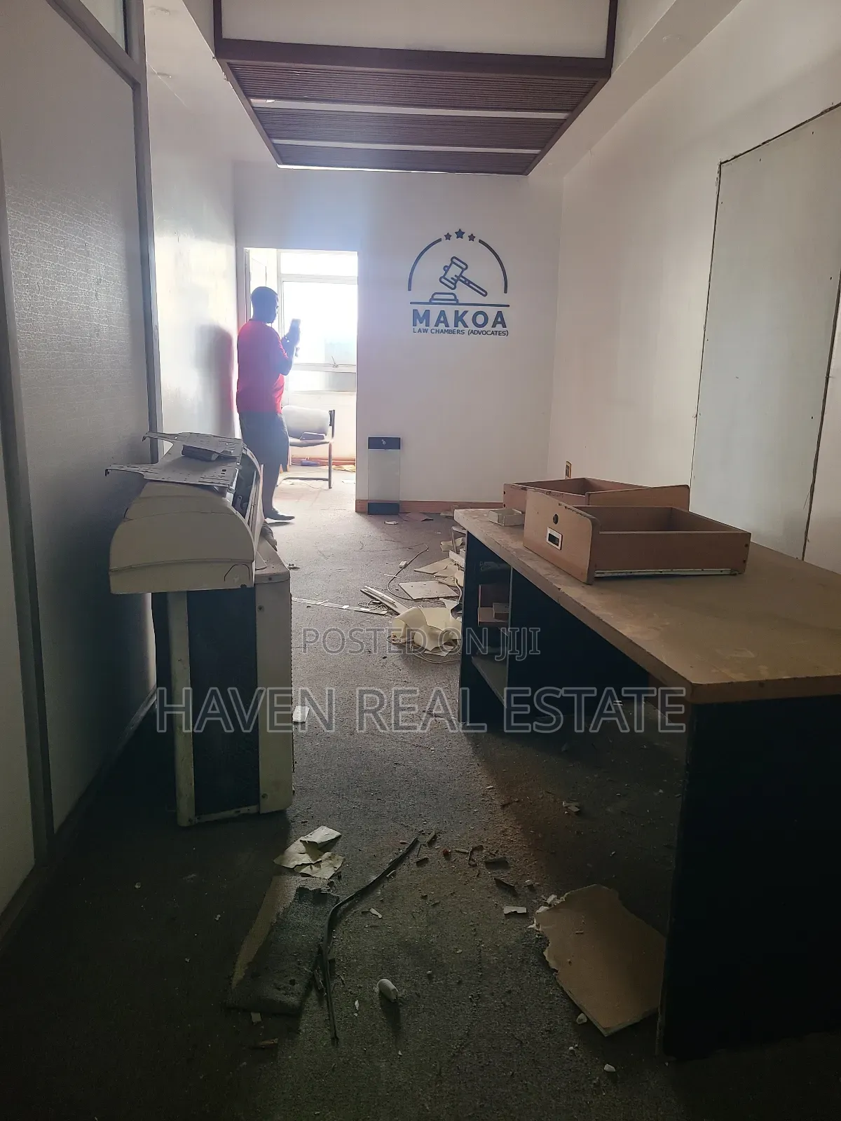 Office Space for Rent at Posta