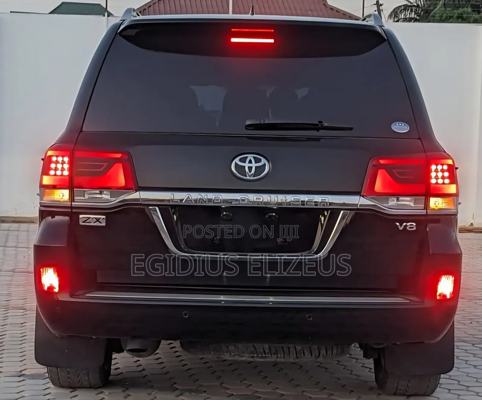 Toyota Land Cruiser 2016 Black