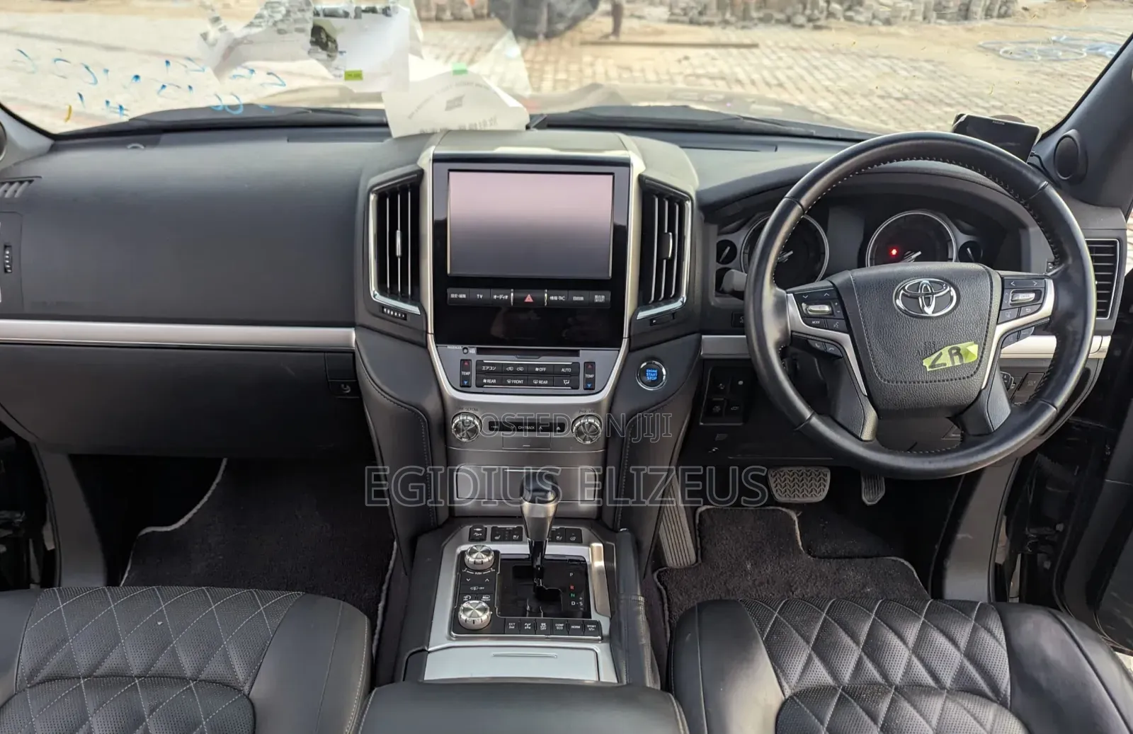 Toyota Land Cruiser 2016 Black