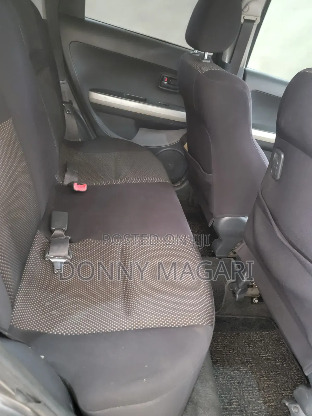 Toyota IST 2005 Gray