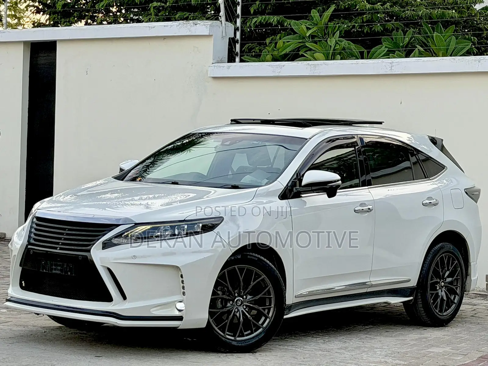 Toyota Harrier 2.0 2015 White