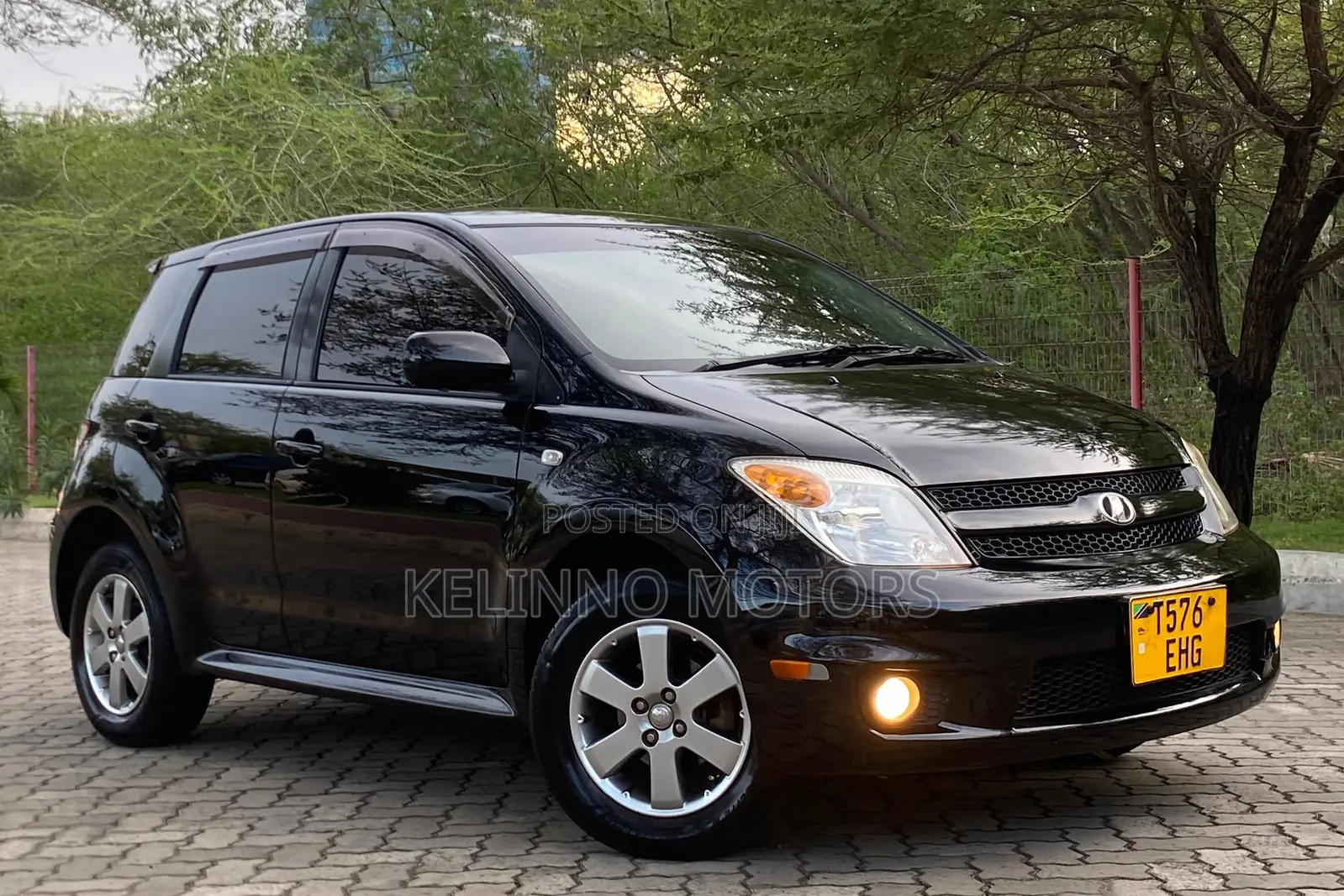 Toyota IST 2006 Black