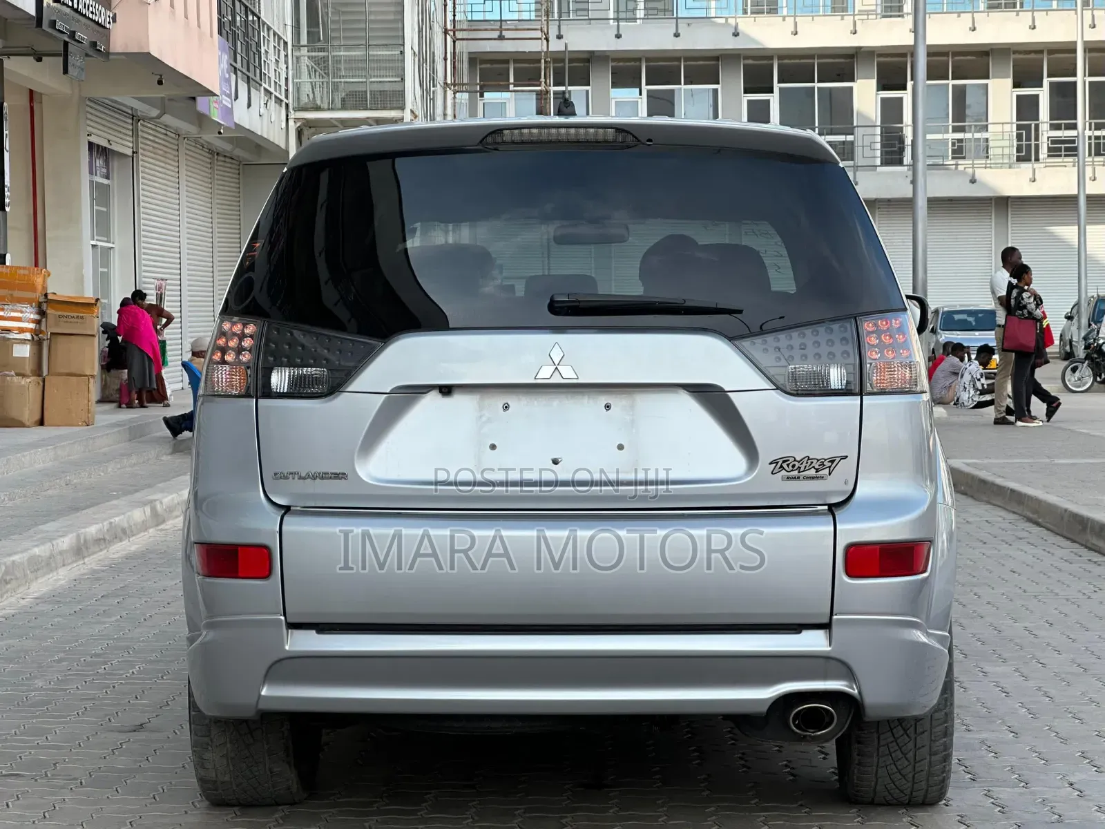 Mitsubishi Outlander 2011 Silver