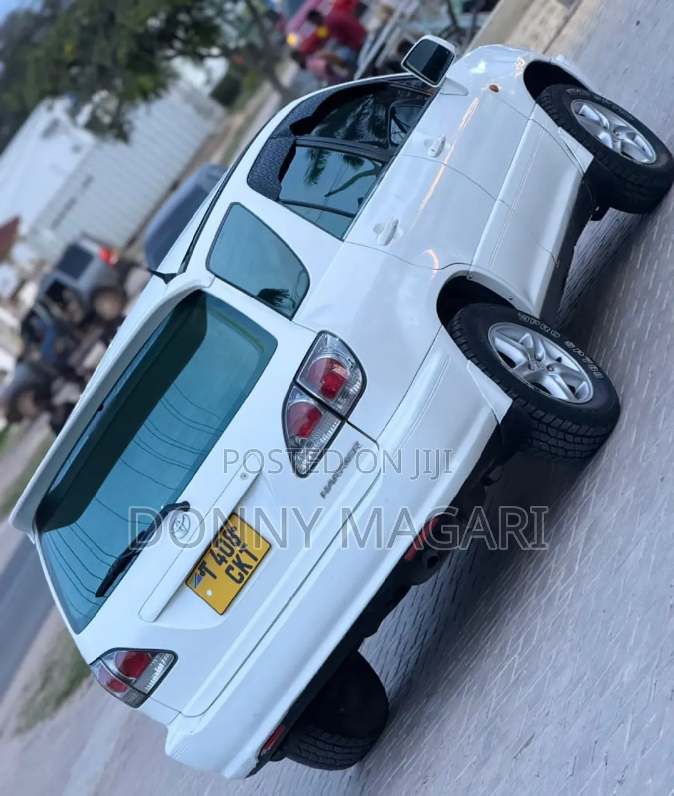 Toyota Harrier 2001 White