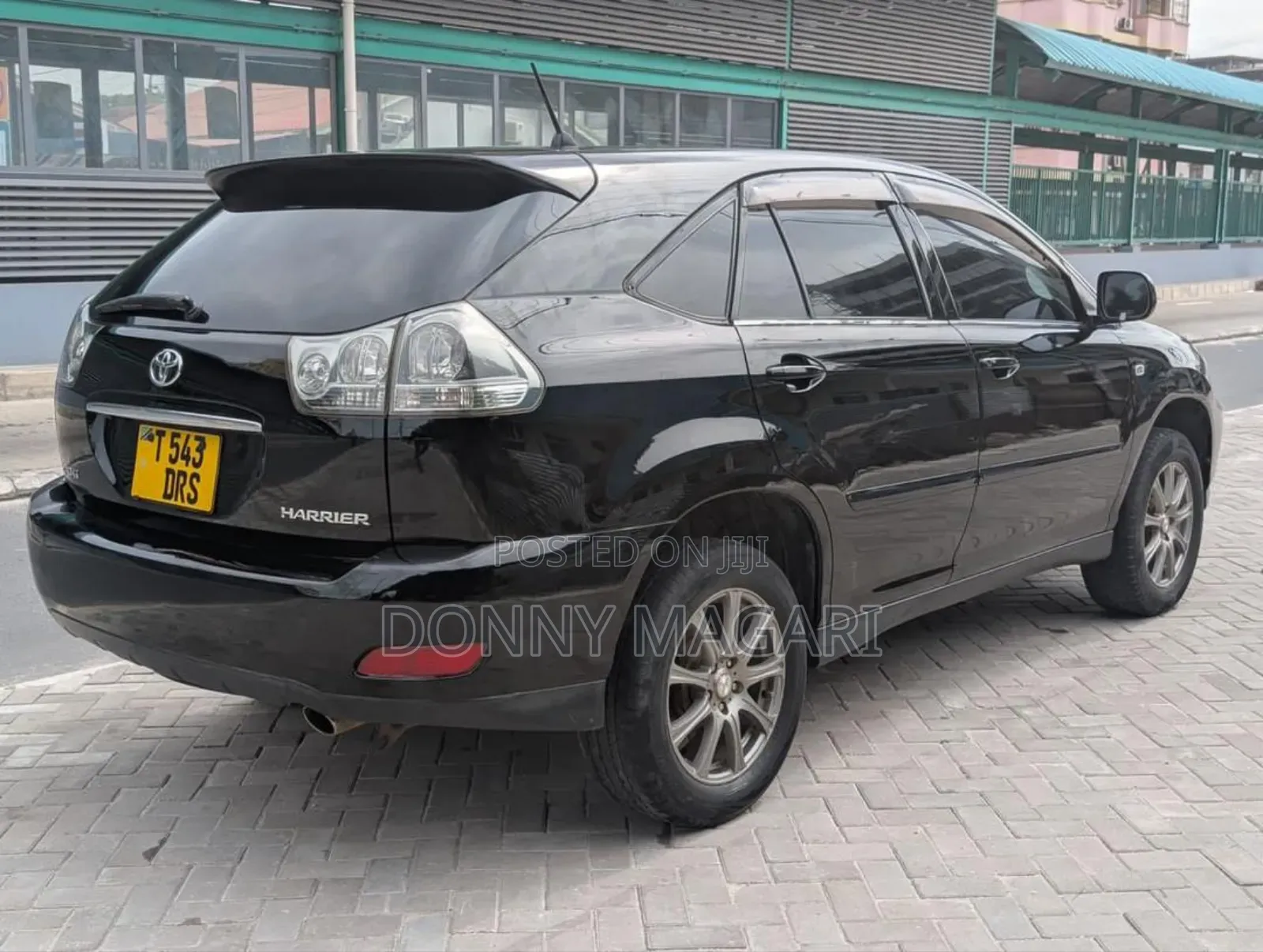 Toyota Harrier 2.4 2004 Black