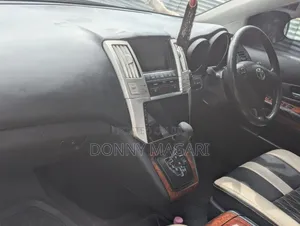 Toyota Harrier 2.4 2004 Black