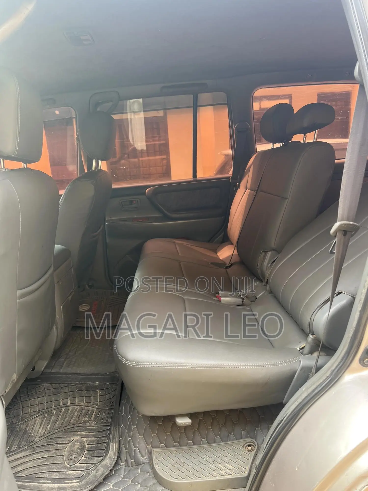 Toyota Land Cruiser 2004 Beige