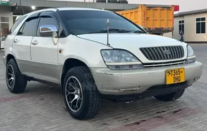 Toyota Harrier 2002 White