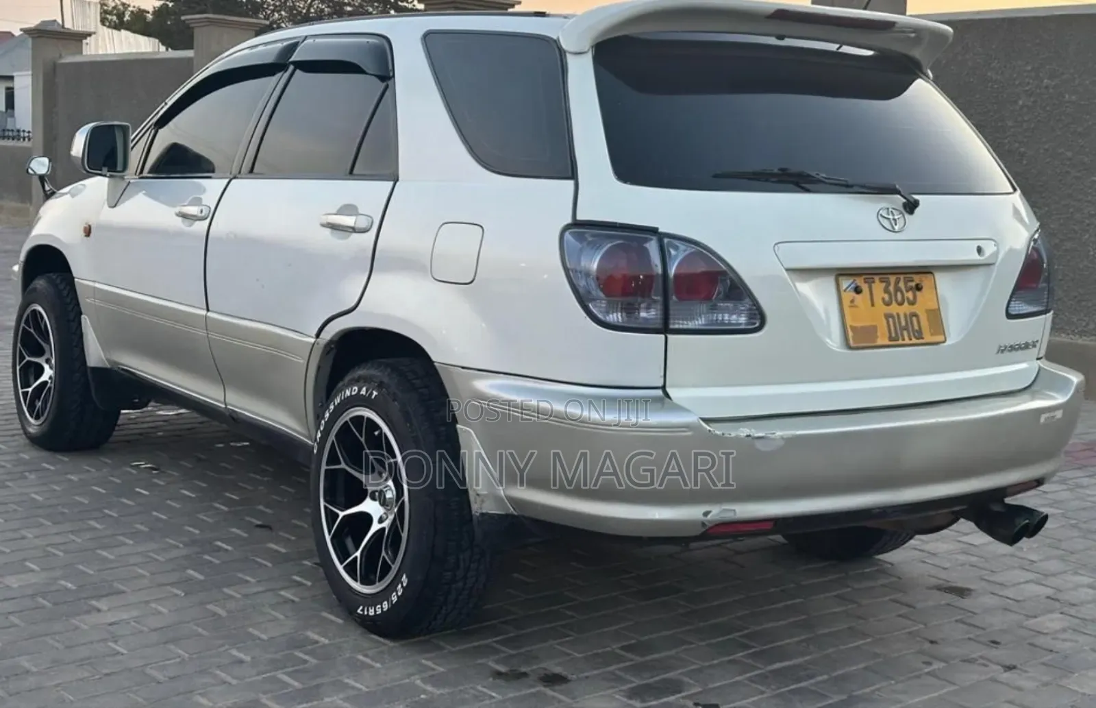 Toyota Harrier 2002 White