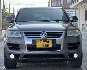 Volkswagen Touareg 2009 Gray