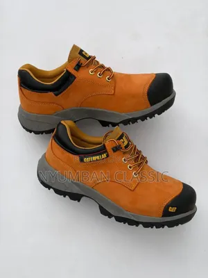 Low Caterpillar Boots Steel Front
