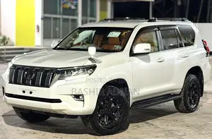 Toyota Land Cruiser Prado 2.8 2021 Pearl