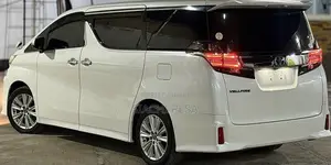 Toyota Vellfire 2016 White
