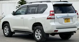 Toyota Land Cruiser Prado 2016 White