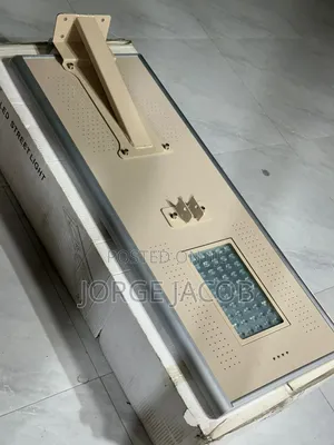 Integrated "All-in-One" Solar Led Street Light Designed for Outdoor