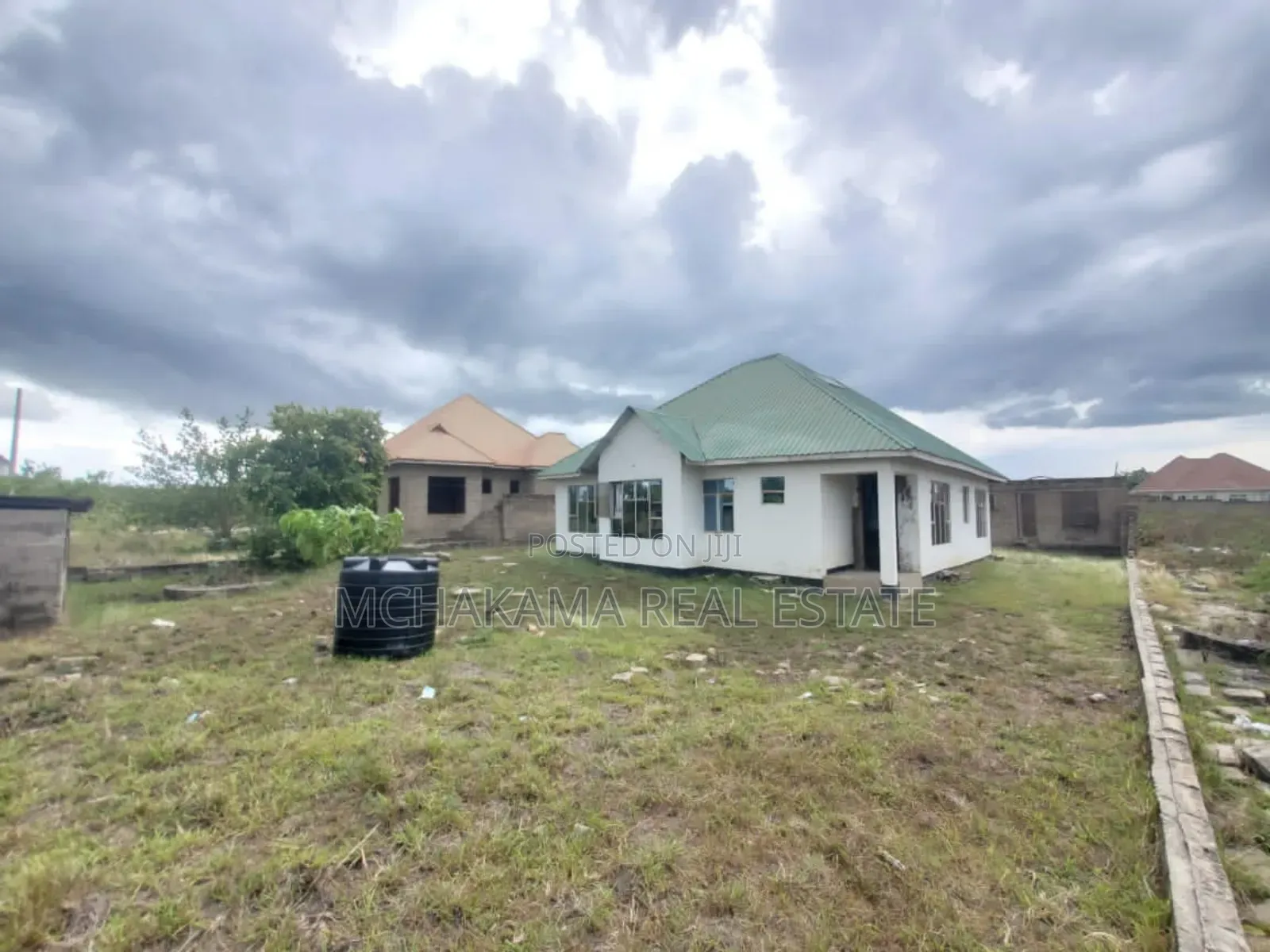 3bdrm House in Mchakama Real Estate, Maili Mmoja for sale